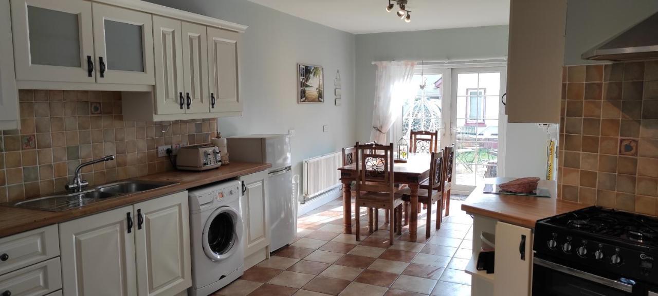 Padua House Holiday Home In The Centre Of Bundoran And 2 Mins Walk To The Beach Экстерьер фото